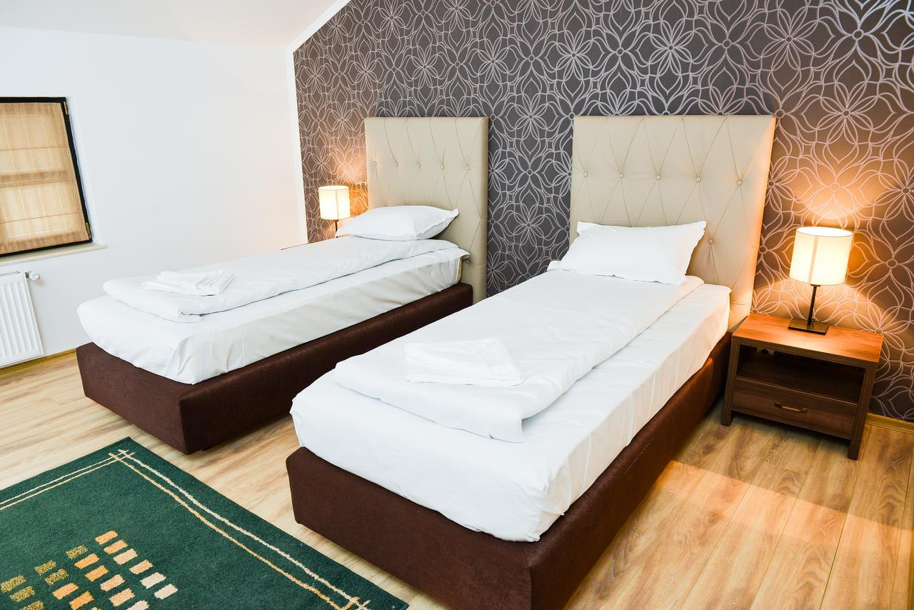 Park House 3* Dej